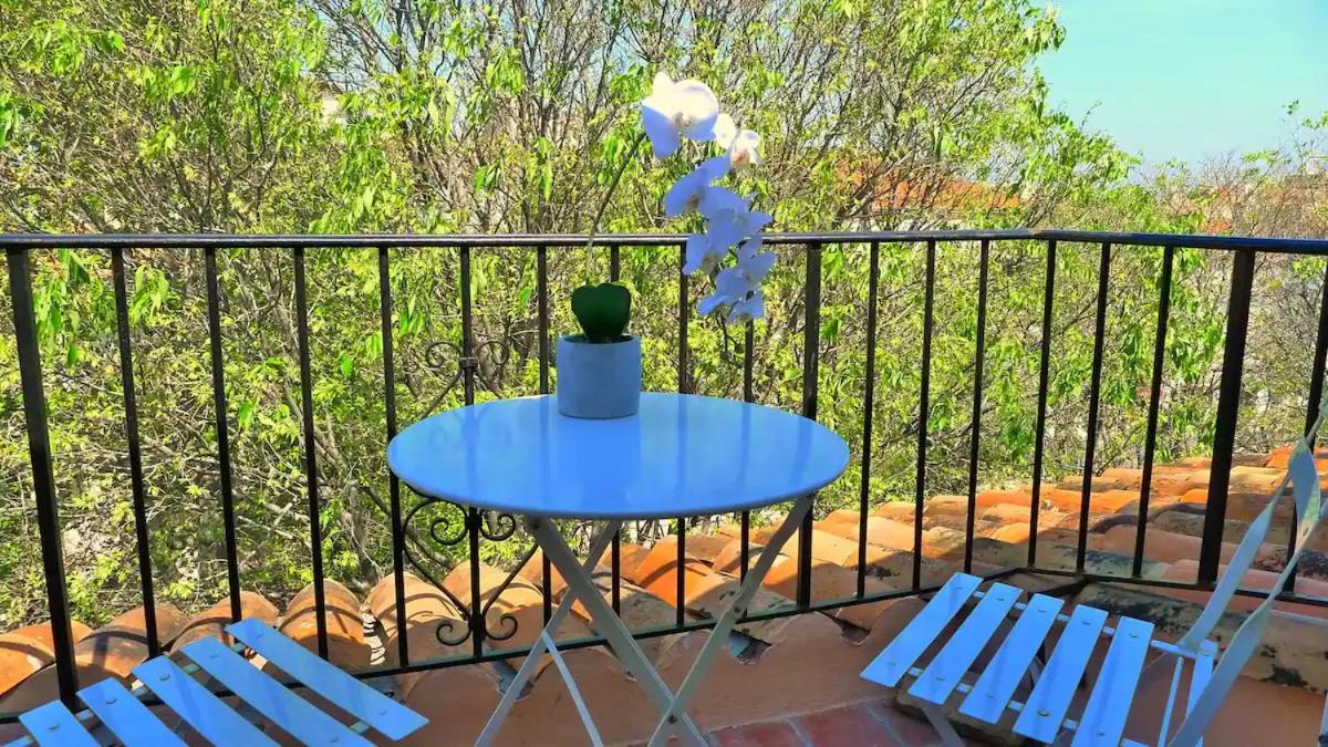 Freshly Tastefully Renovated Apartments In Heart Of Old אנטיב מראה חיצוני תמונה