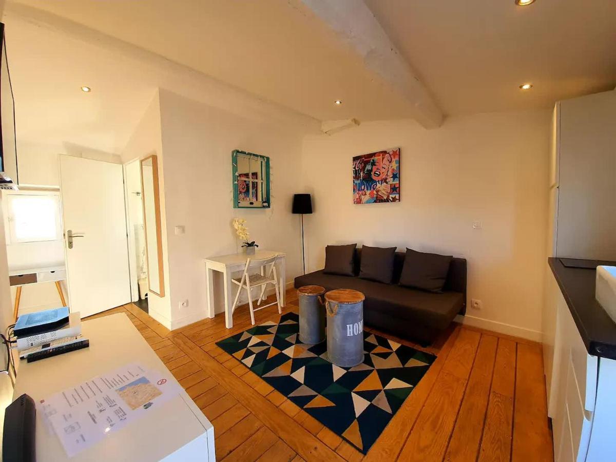 Freshly Tastefully Renovated Apartments In Heart Of Old אנטיב מראה חיצוני תמונה