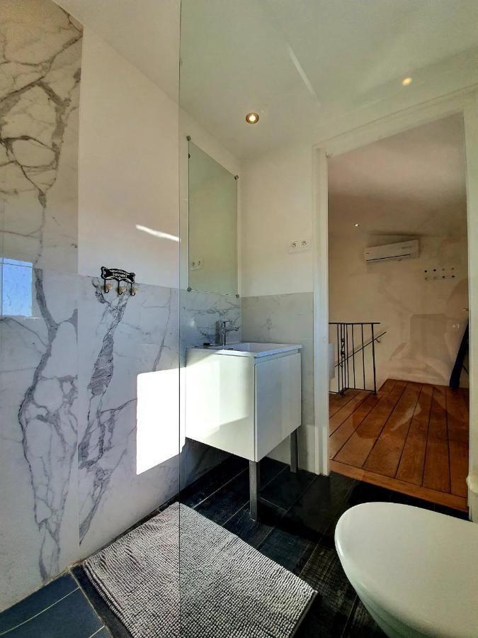 Freshly Tastefully Renovated Apartments In Heart Of Old אנטיב מראה חיצוני תמונה