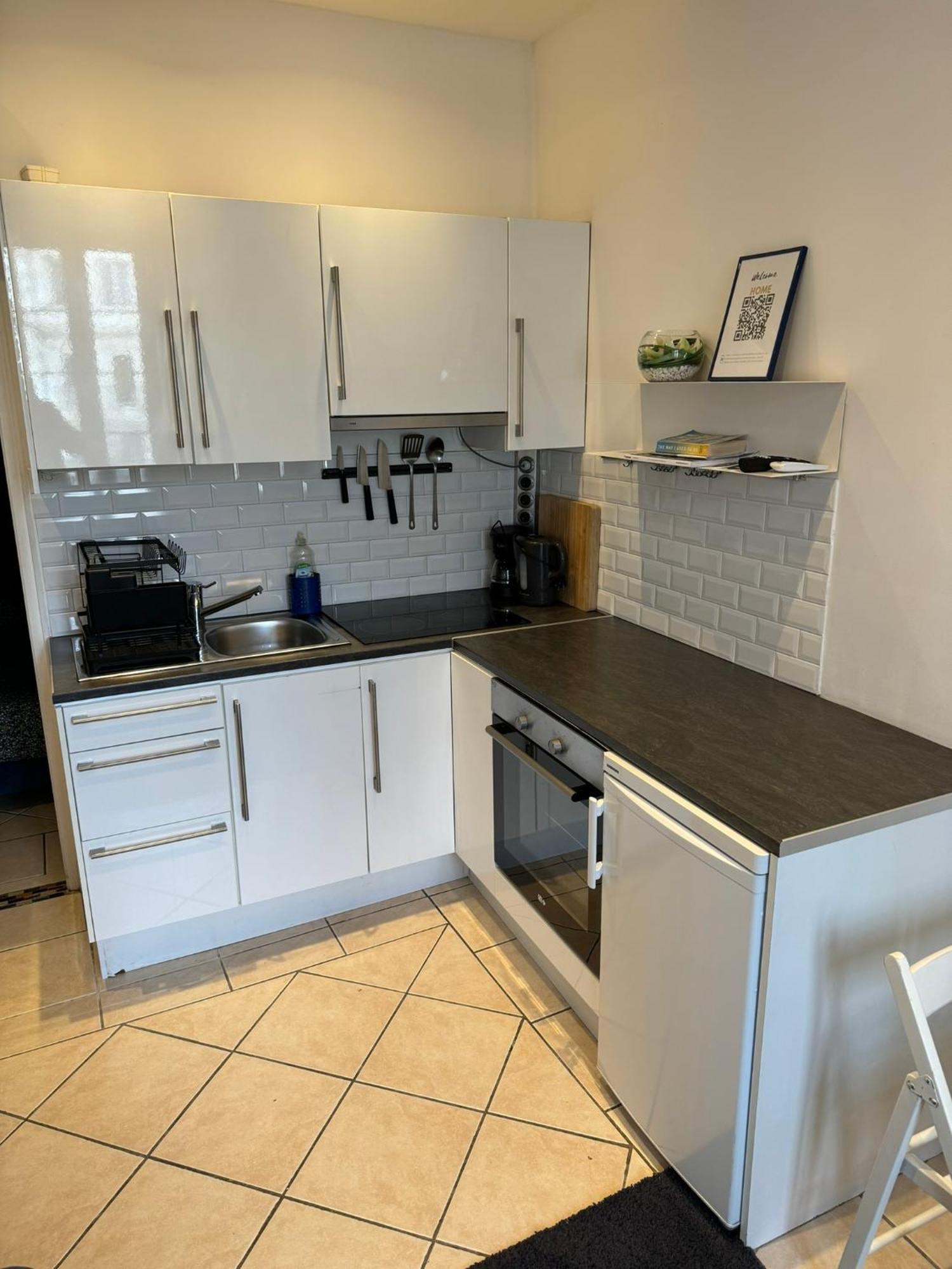 Freshly Tastefully Renovated Apartments In Heart Of Old אנטיב מראה חיצוני תמונה